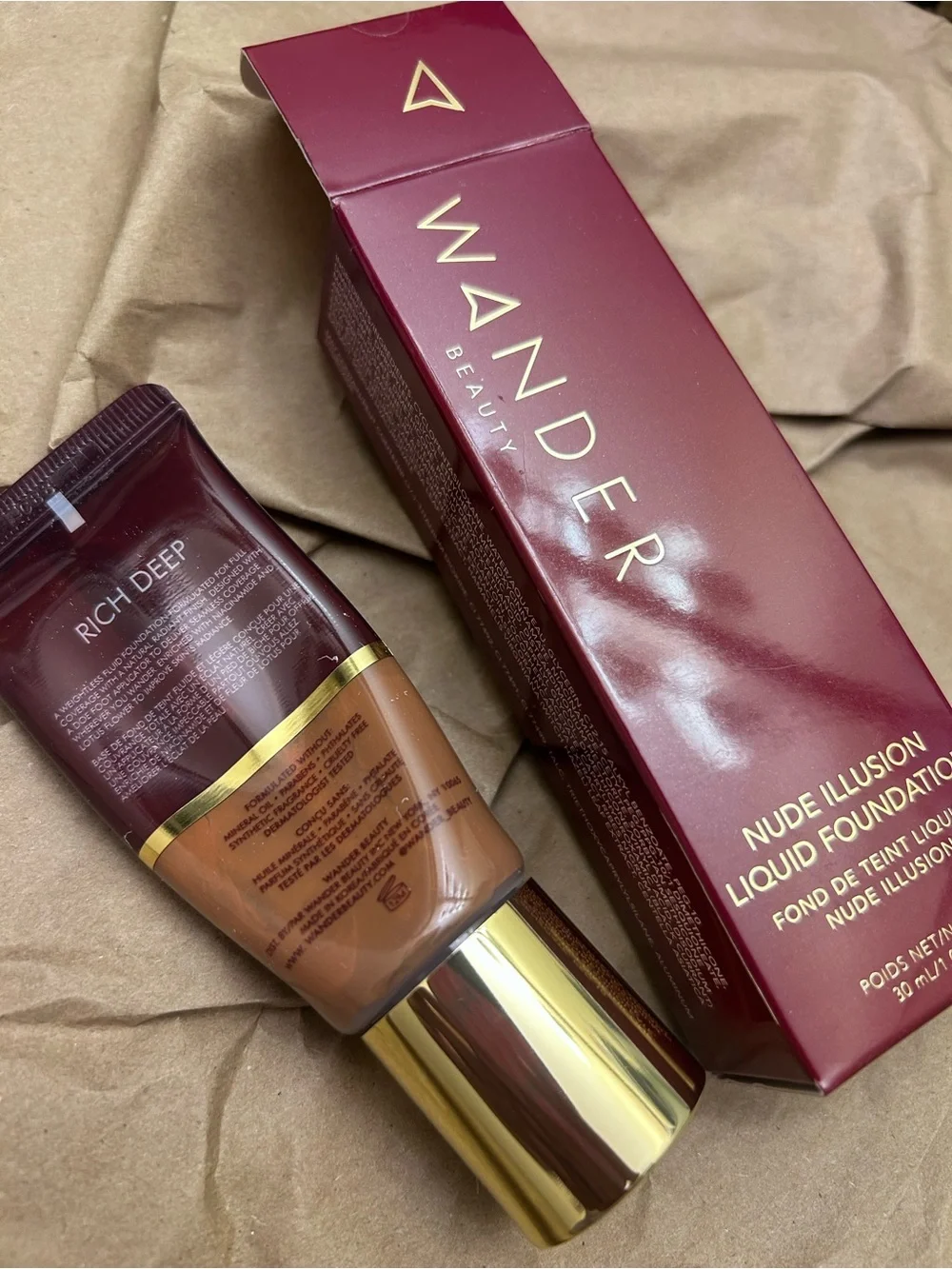 Wander Beauty Nude Illusion Liquid Foundation - Deep Brown with Gold Cap